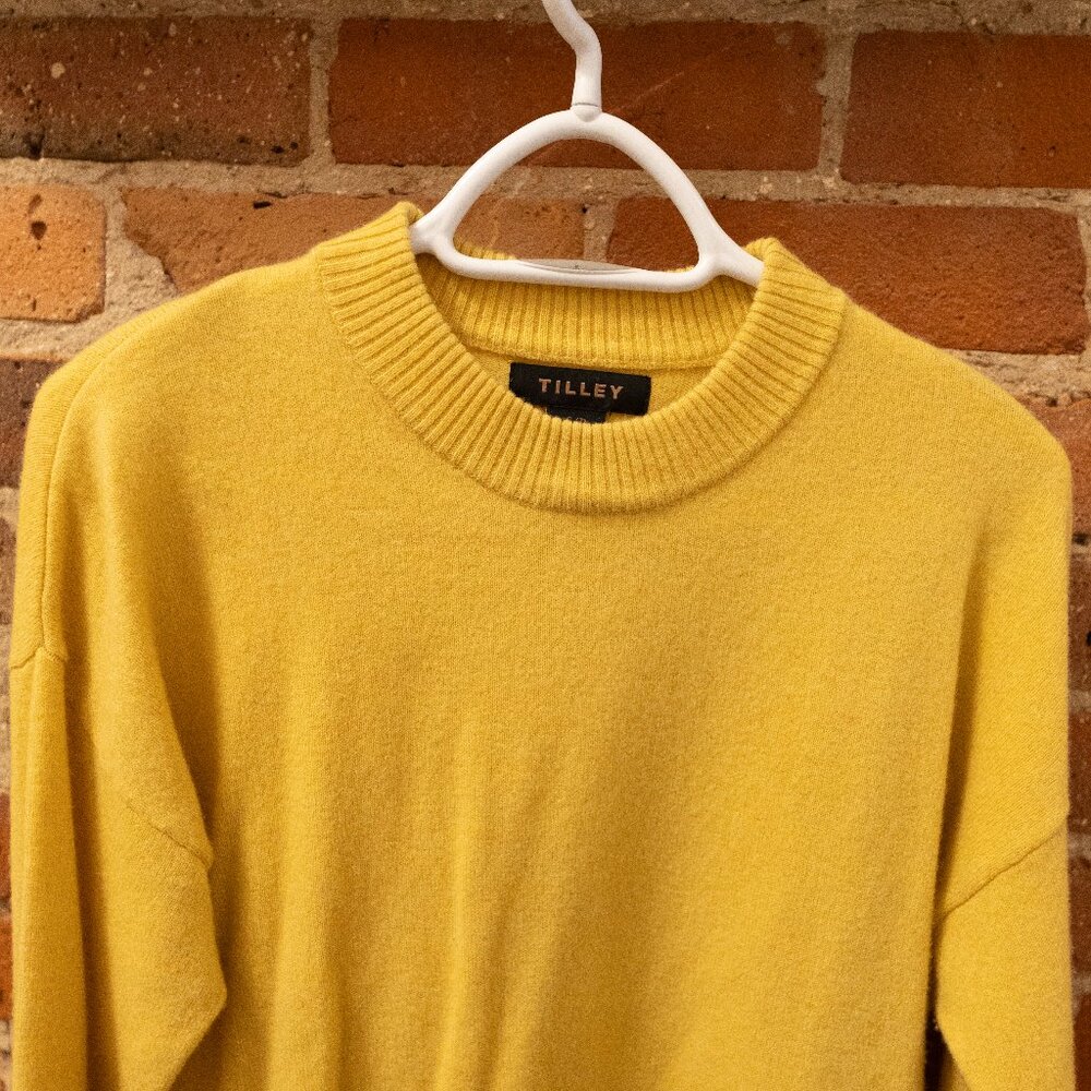 ***Merino Wool and Cashmere Blended Sweater ***